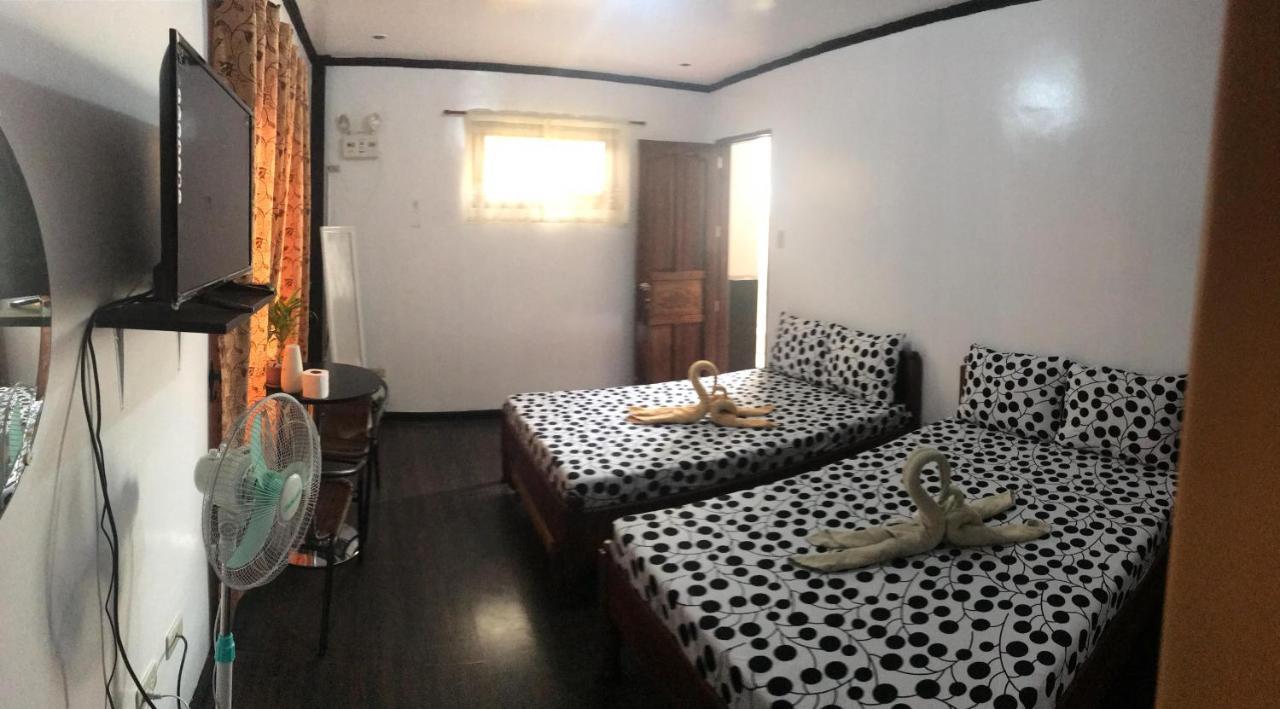 Apartelle De Gabrielle Coron Exteriör bild